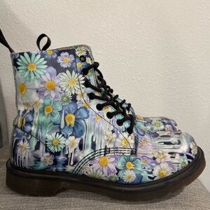 Dr. Martens Pascal Label Floral Slime Boots